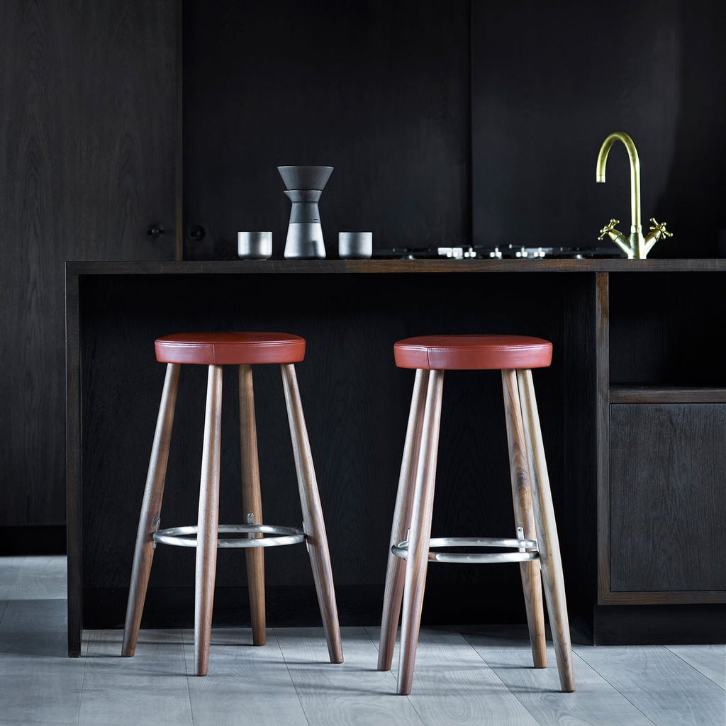 Tabouret en bois massif