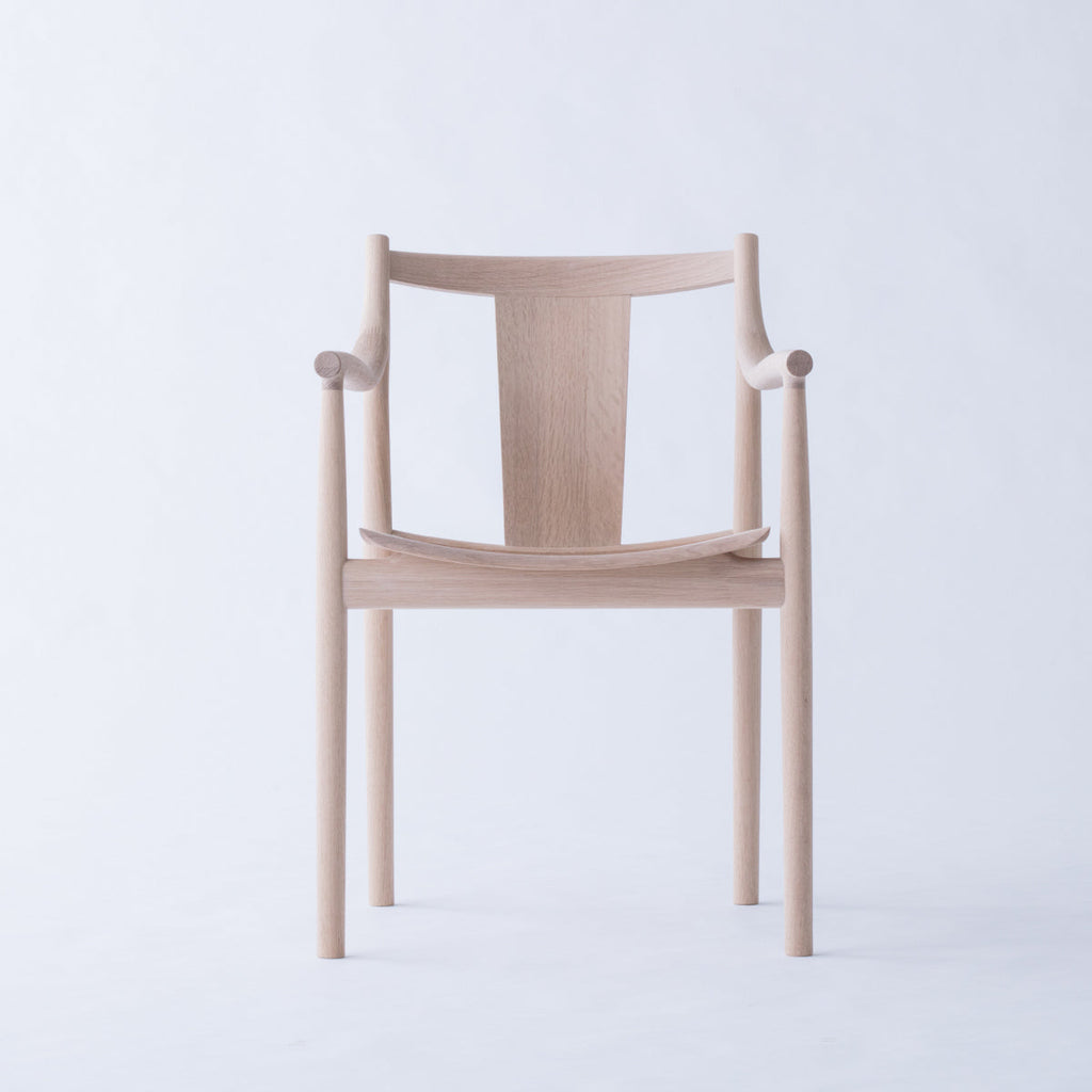 Chaise de salle à manger avec assise en bois